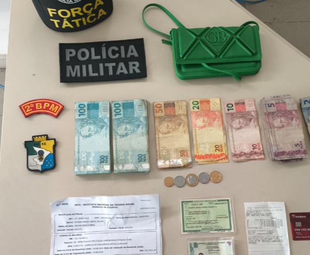 Polícia Militar flagra suspeitos de estelionato em agência bancária de Propriá
