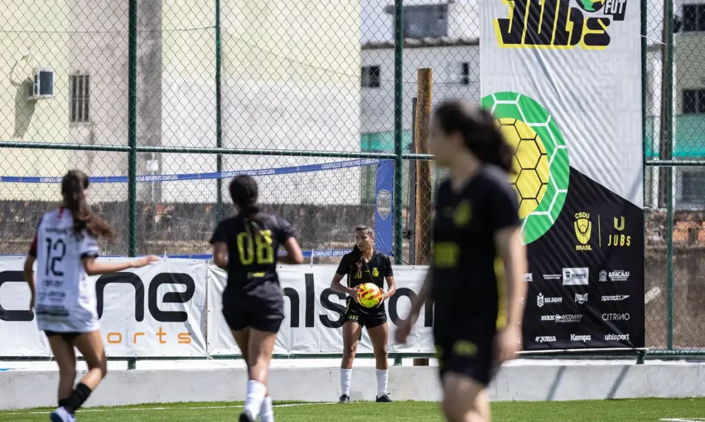 Maior competição de futebol universitário começa em Aracaju e reúne 1,5 mil atletas de todo o país