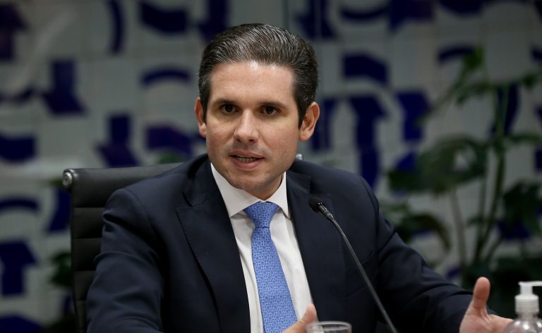 Câmara define comando de comissão que vai analisar fim da escala 6×1 no Brasil Câmara define comando de comissão que vai analisar fim da escala 6×1 no Brasil