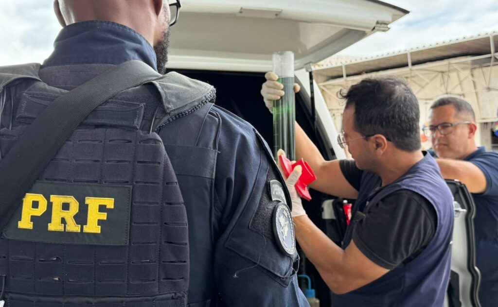 Bicos de combustível são lacrados por irregularidades durante fiscalização em Sergipe