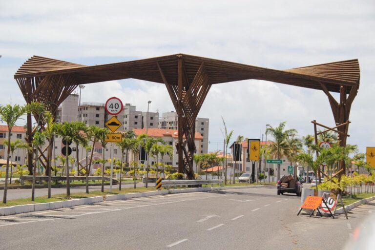 Tribunal de Justiça determina suspensão imediata da greve de servidores municipais da Barra dos Coqueiros Tribunal de Justiça determina suspensão imediata da greve de servidores municipais da Barra dos Coqueiros