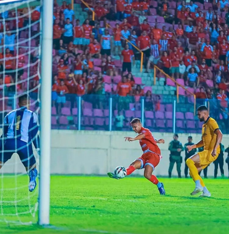 Sergipe lidera grupo da Série D, enquanto Confiança e Itabaiana seguem pressionados na Série C Sergipe lidera grupo da Série D, enquanto Confiança e Itabaiana seguem pressionados na Série C