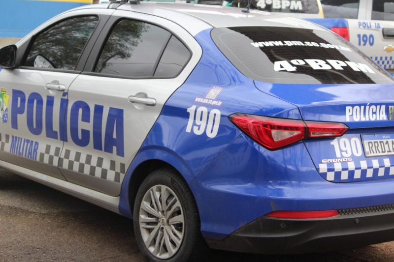 Polícia Militar prende casal suspeito de furtar celular após pedido de água em Canindé de São Francisco