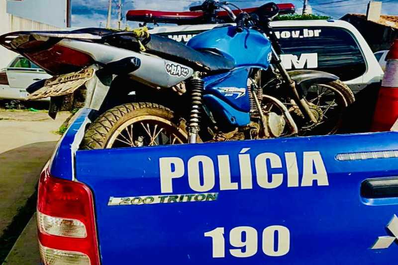 Polícia Militar apreende adolescente com motocicleta furtada no Sertão sergipano Polícia Militar apreende adolescente com motocicleta furtada no Sertão sergipano