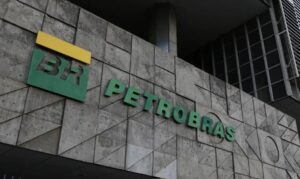 Petrobras reduz preço do diesel e desconto entra em vigor nesta segunda-feira