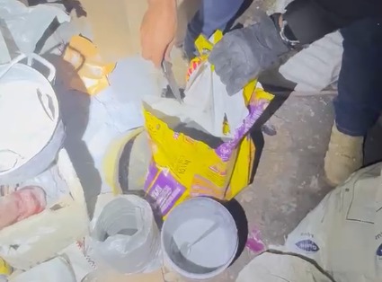 Polícia Civil desarticula fábrica clandestina de fogos de artifício e explosivos em Estância Polícia Civil desarticula fábrica clandestina de fogos de artifício e explosivos em Estância