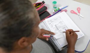 IBGE aponta que Brasil registra menor taxa de analfabetismo desde 2016
