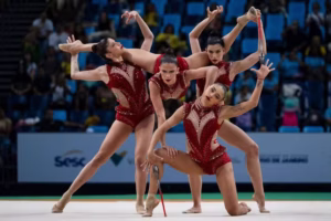 Camila Ferezin convoca conjunto campeão pan-americano para etapa de Milão da Copa do Mundo de Ginástica Rítmica