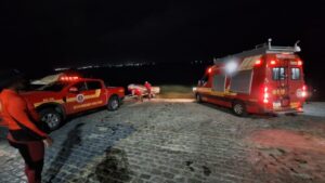 Bombeiros retomam buscas por mulher desaparecida após embarcação virar no Rio São Francisco